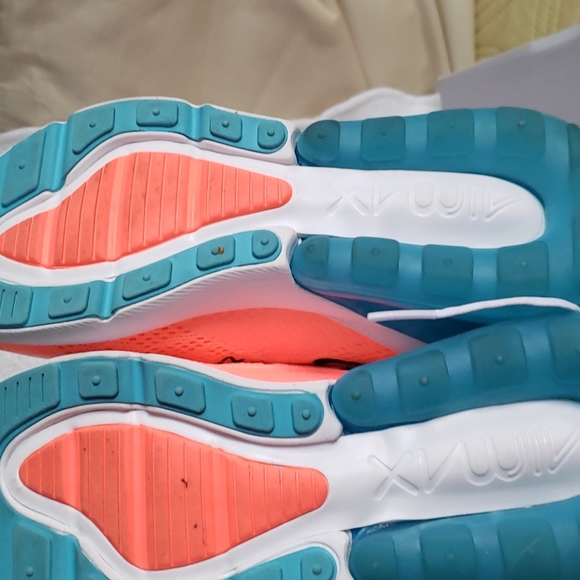 Shoes - Picture 3 of 5